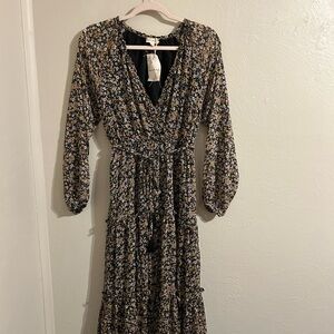 [SOLD] Hem & Thread Black Floral Maxi Dress
